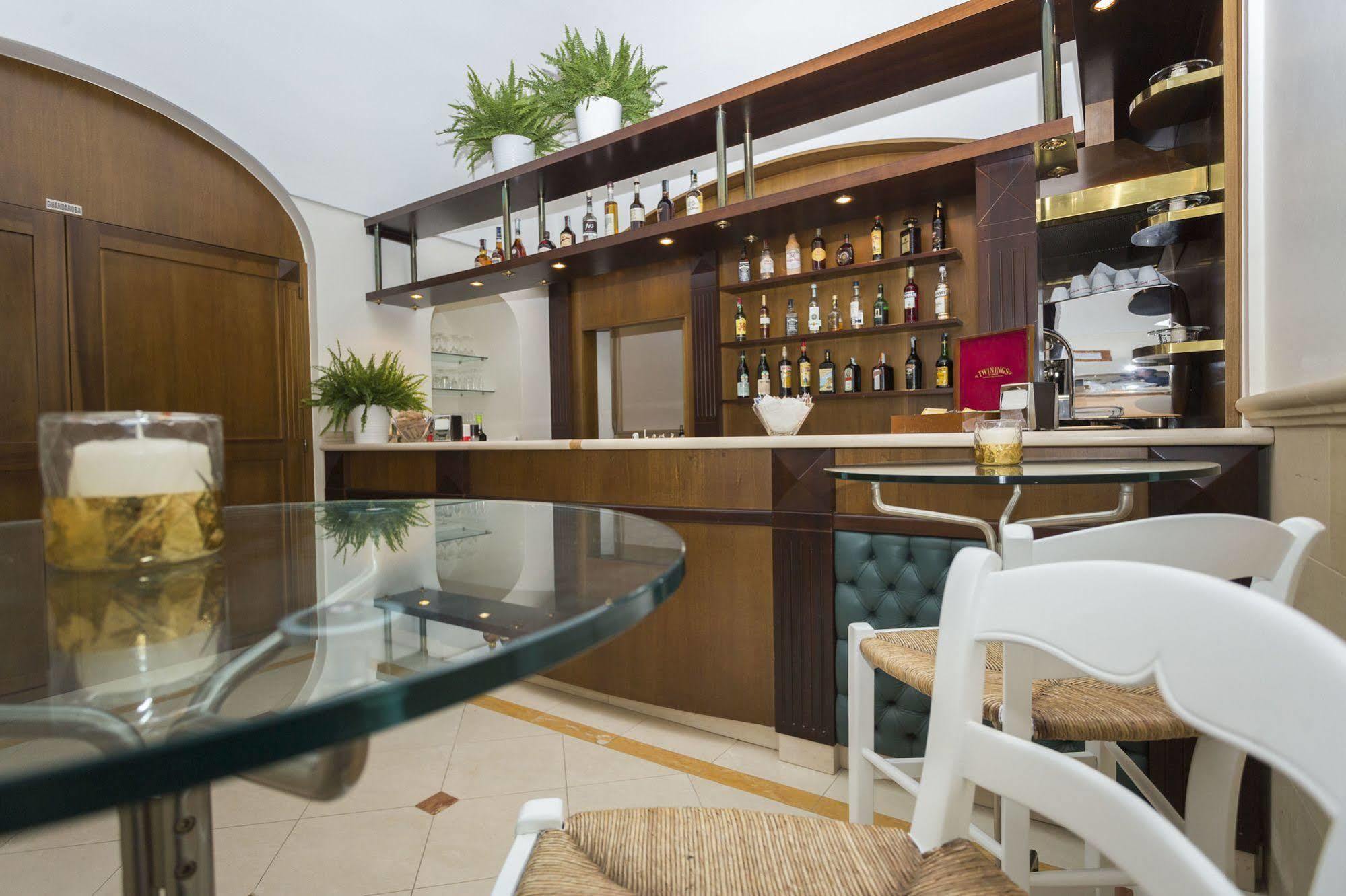 Hotel Cavaliere Noci Exterior photo