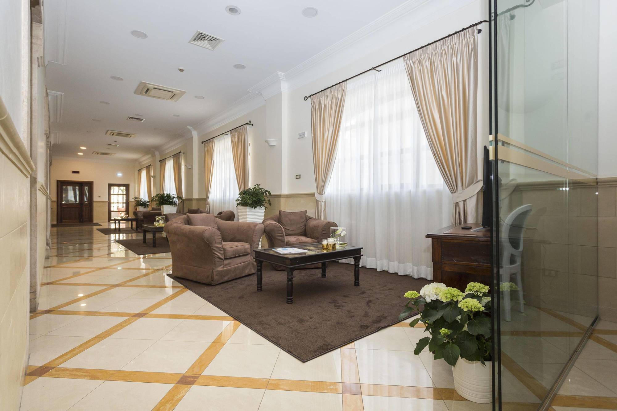 Hotel Cavaliere Noci Exterior photo